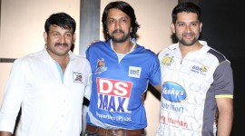 Karnataka Bulldozers Vs Mumbai Heroes Semi Final 2 Press Meet  - CCL 4