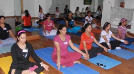 Mrs Chennai 2011 Yoga Practice at Ispahani Centre
