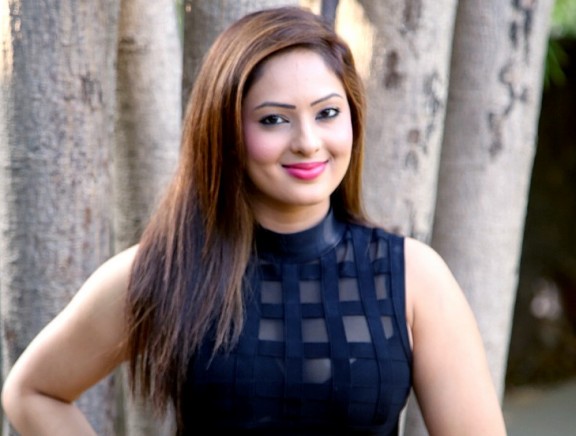 Nikesha Patel interview for Narathan