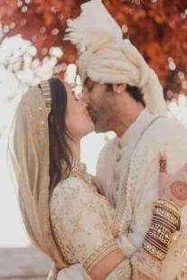 Ranbir Kapoor and Alia Bhatt Wedding ceremony - Tamil Event Photos Images Pictures