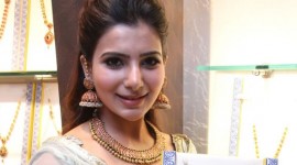 Samantha Launches Antique Jewellery Collections