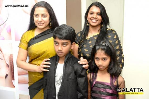 Suhasini Maniratnam Inaugurates Green Trends Hair & Style Salon tamil Event  Photo Gallery | Galatta