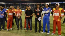 Telugu Warriors Vs Karnataka Bulldozers - CCL 4