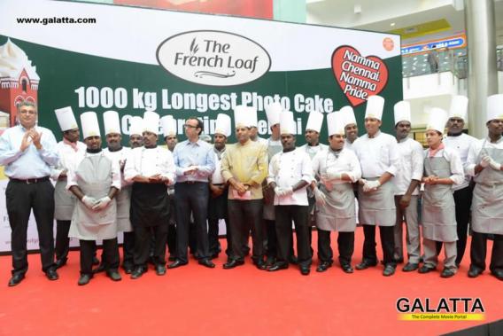 French Loaf creates India's longest Photo Cake | RITZ