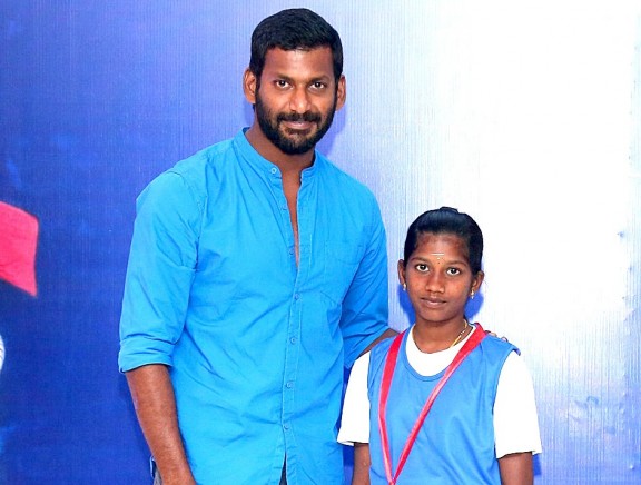 Vishal launches HCL's Confident Girls