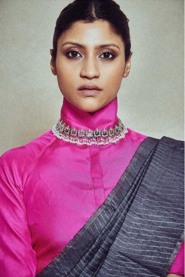 The choker and earrings from Amrapali are great statement pieces - Fashion Models
