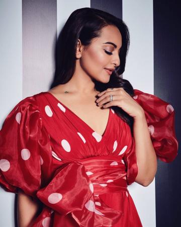 Sonakshi Sinha was recently clicked in this rather commonplace polka print outfit from Gauri and Nainika - Fashion Models