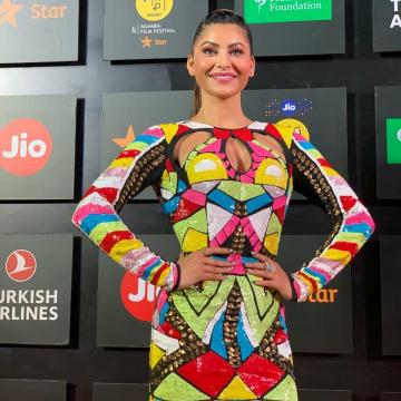 Urvashi Rautela wore this abstract print dress to the Mumbai Film Festival - Fashion Models