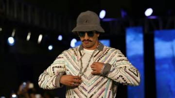  Ranveer Singh is weird on the ramp, but fashionable