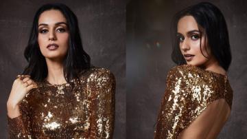Manushi Chillar looking hot in this gold outfit