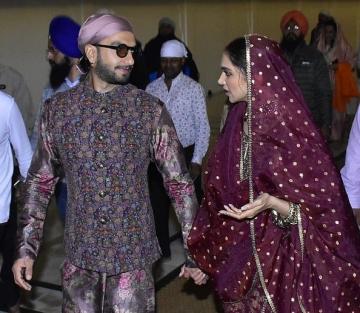 After visiting the Tirupathi temple, Deepika Padukone and Ranveer Singh offered prayers at the golden temple in Amritsar to mark their first wedding anniversary - Fashion Models