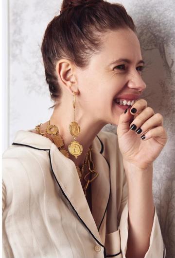 And we love that smile, the best feature of all Kalki's avatars - Fashion Models
