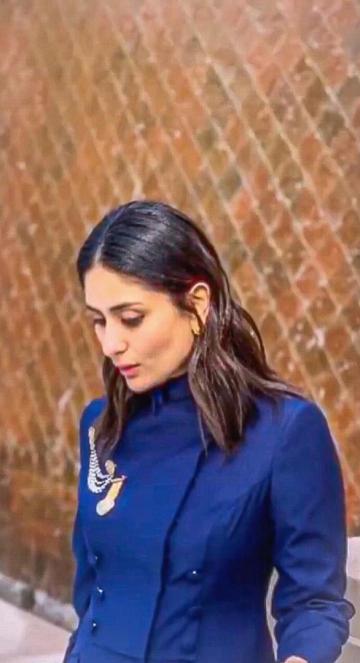 Kareena Kapoor Khan was recently seen in Delhi in this navy blue suit from Raghavendra Rathore - Fashion Models