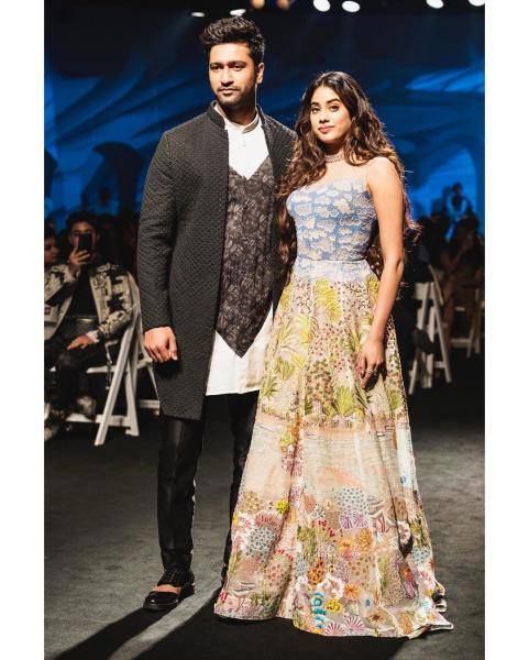 Vicky Kaushal walked the Lakme Fashion Week ramp for designer Kunal Rawal looking dapper in this refined ensemble  - Fashion Models