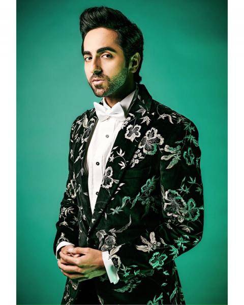 Ayushmann Khurana, who bagged the 'entertainer of the year' award at the Zee Cine awards, was spotted at the ceremony wearing this monochrmoe floral suit from Gaurav Gupta - Fashion Models