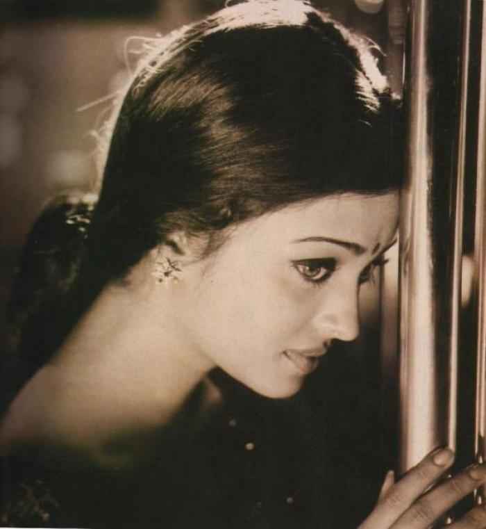 Ashwarrya Roy Ki Cutt Aur Gand - Aishwarya Rai Actress Latest Photos | Galatta