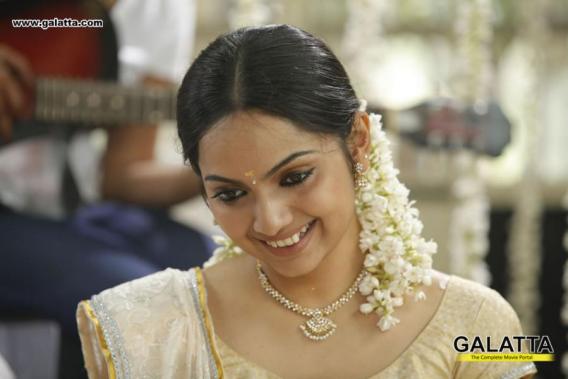 Samvritha Sunil (218) | Movie: Neelathaamara | Samvritha Sunil | Flickr