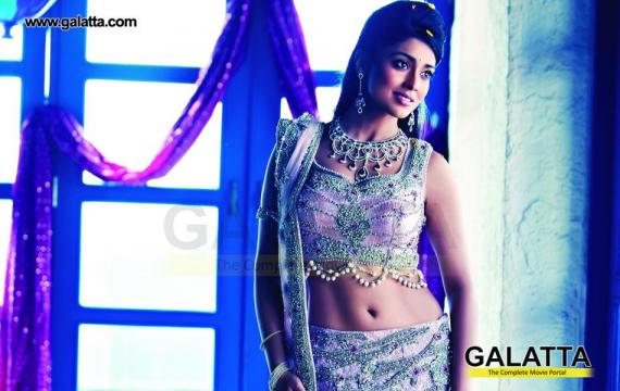 shriya saran in mazhai song