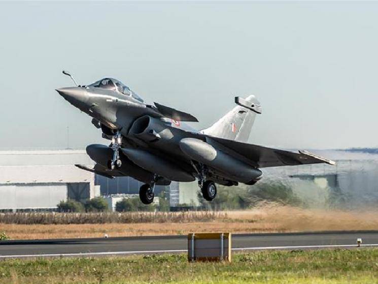 Pakistan worried that India getting Rafale jets will lead to arms race!