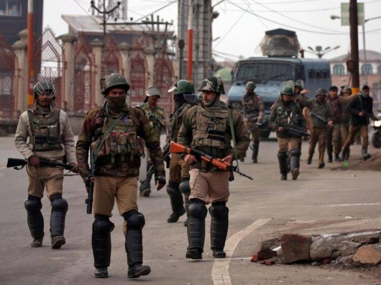 Centre orders immediate withdrawal of 10,000 Paramilitary Force personnel from Jammu and Kashmir